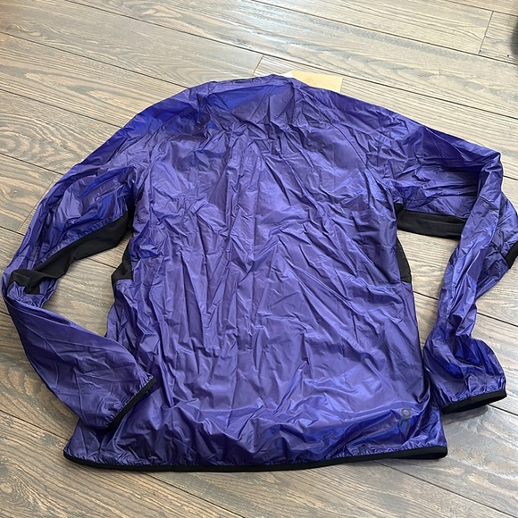 NWT On Running Zero Jacket - Picture 2 of 5